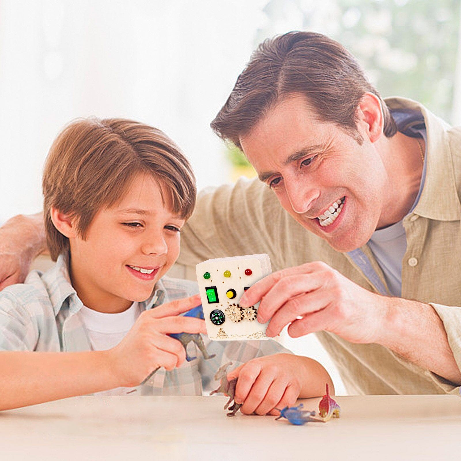 Tableau Montessori - BusyBoardCircuit™ - Boussole - Paradis Des Jeux Et Jouets